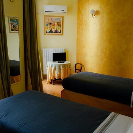 Villa Olivares Corbetta Ngoại thất bức ảnh