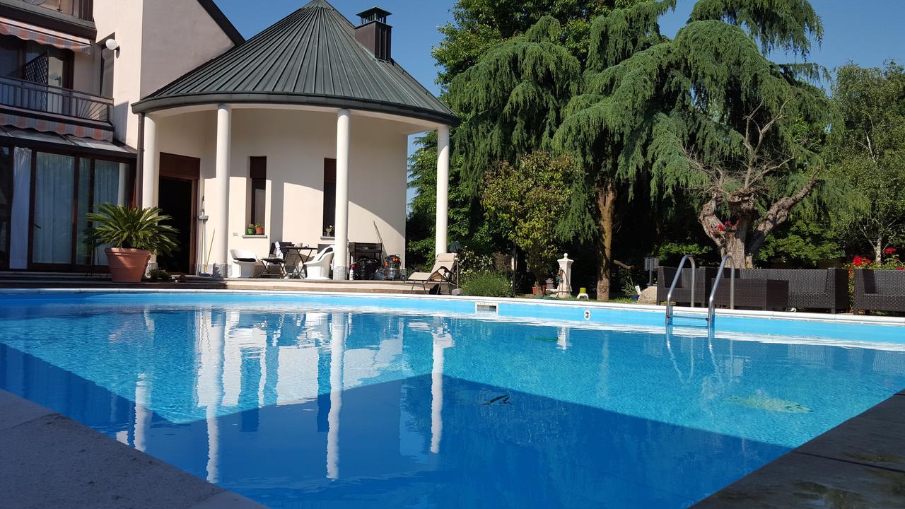Villa Olivares Corbetta Ngoại thất bức ảnh